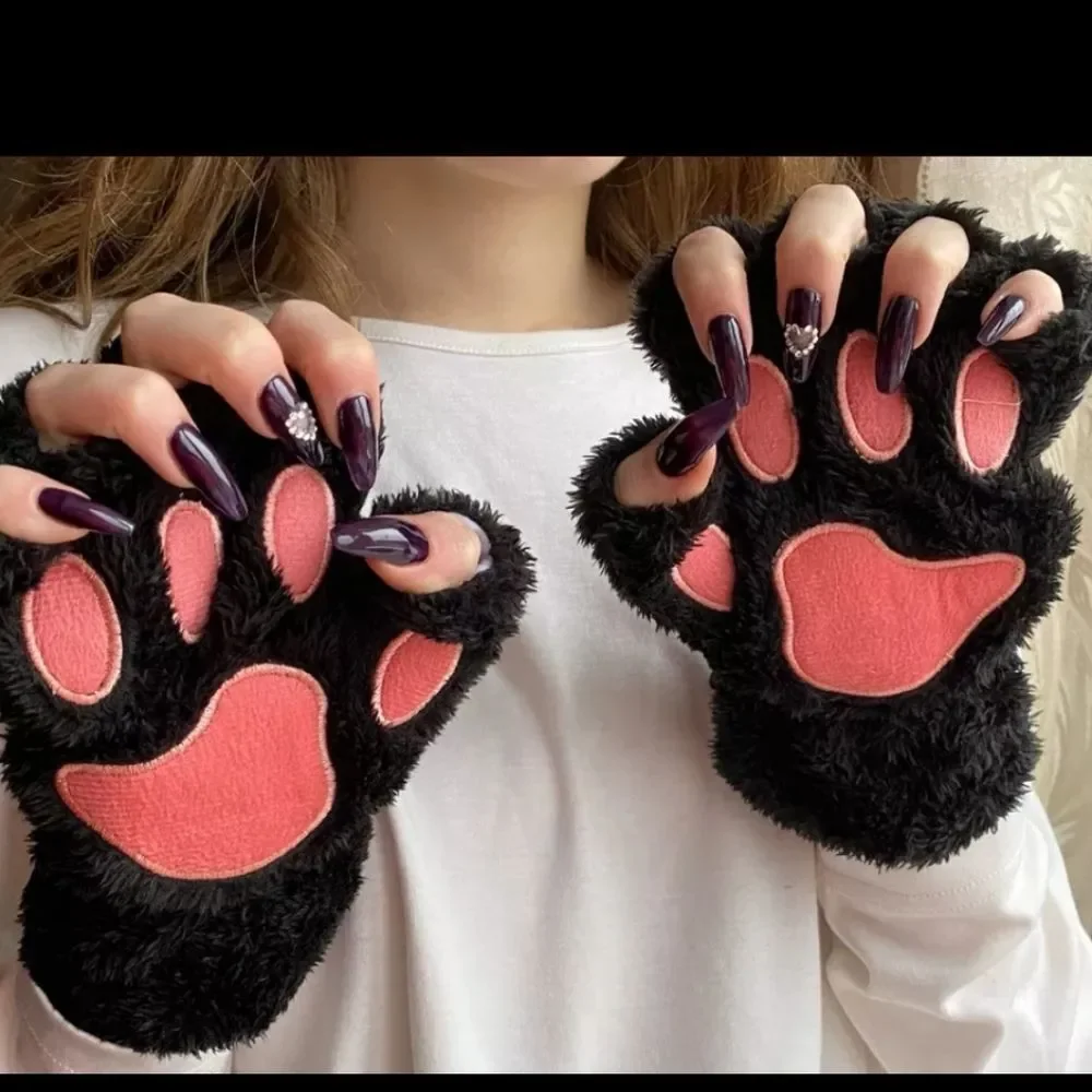 NWOT Cat Paw Gloves